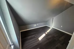 249 E Sharpnack St, Philadelphia, PA 19119 - Photo 16