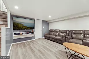 1809 Fox Chase Rd, Philadelphia, PA 19152 - Photo 28