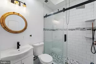 2240 S Bonsall St, Philadelphia, PA 19145 - Photo 32