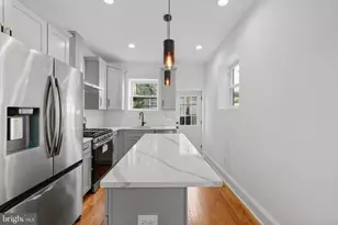 2240 S Bonsall St, Philadelphia, PA 19145 - Photo 14