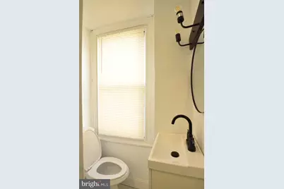 7246 Grays Avenue, Philadelphia, PA 19142 - Photo 8