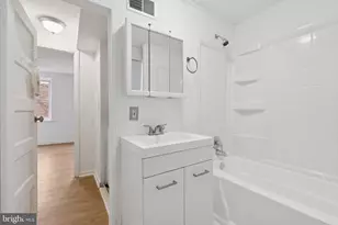 704 Latona St, Philadelphia, PA 19147 - Photo 8