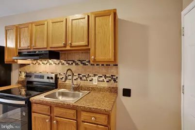 2010 E Boston Street, Philadelphia, PA 19125 - Photo 8