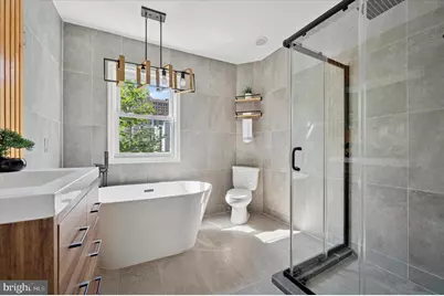 2124 Pierce Street, Philadelphia, PA 19145 - Photo 2