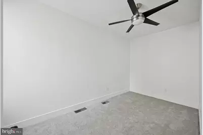 2124 Pierce Street, Philadelphia, PA 19145 - Photo 20