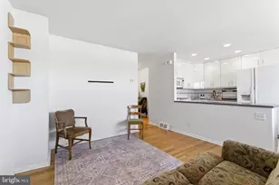 3854 Fairdale Rd, Philadelphia, PA 19154 - Photo 2