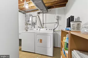 3854 Fairdale Rd, Philadelphia, PA 19154 - Photo 16