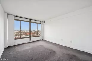 2001 Hamilton St, Philadelphia, PA 19130 - Photo 14