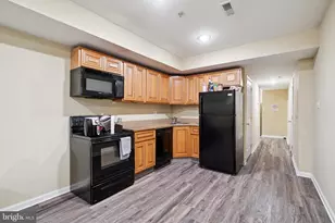 1611 N 17th St, Philadelphia, PA 19121 - Photo 4