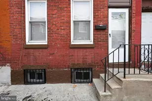 3923 Arcadia St, Philadelphia, PA 19124 - Photo 2