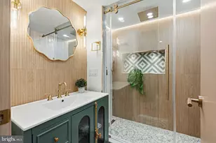 1410 S Bouvier St, Philadelphia, PA 19146 - Photo 20