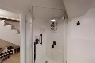 759 N 23rd St, Philadelphia, PA 19130 - Photo 16