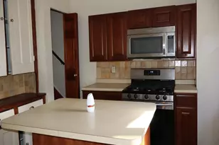 6386 Sherwood Rd, Philadelphia, PA 19151 - Photo 8