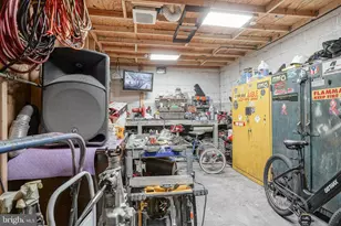 2005 E Sergeant St, Philadelphia, PA 19125 - Photo 22