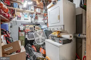 2005 E Sergeant St, Philadelphia, PA 19125 - Photo 28