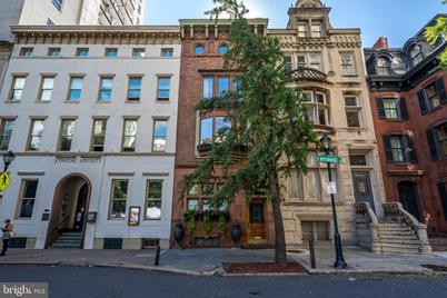 1910 Rittenhouse Square - Photo 1