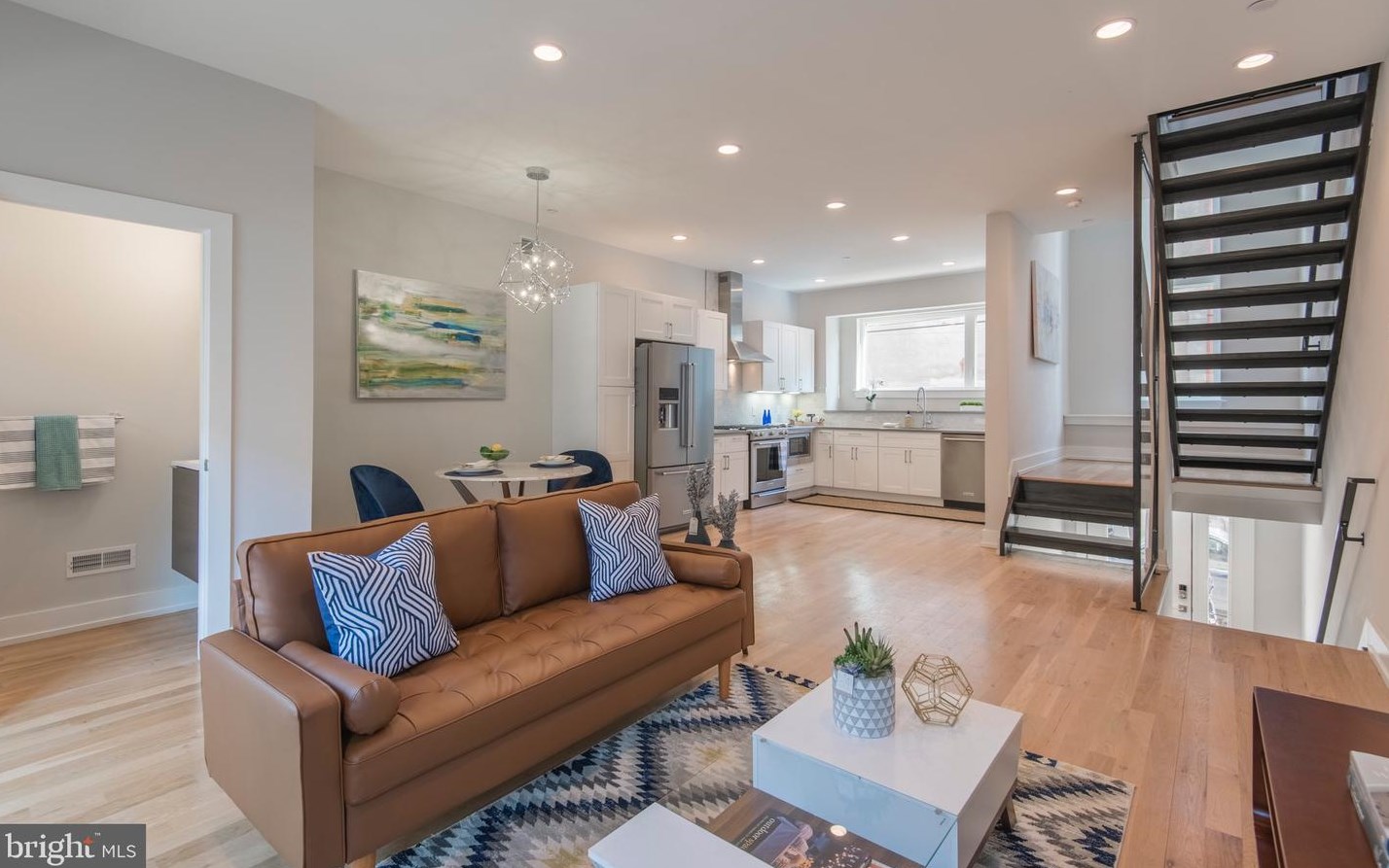 1726 Waterloo St, Philadelphia, PA 19122-3217