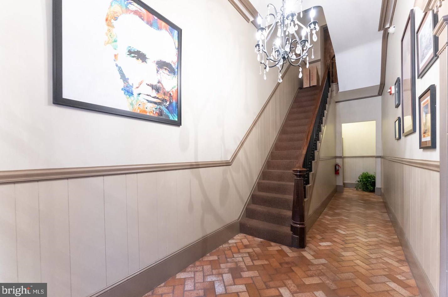 1624 Spruce St, Philadelphia PA  19103-6735 exterior