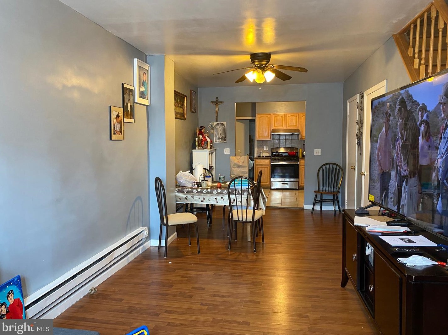 527 Morris St, Philadelphia, PA 19148-1224