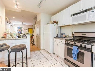 1611 Edgley St, Philadelphia, PA 19121