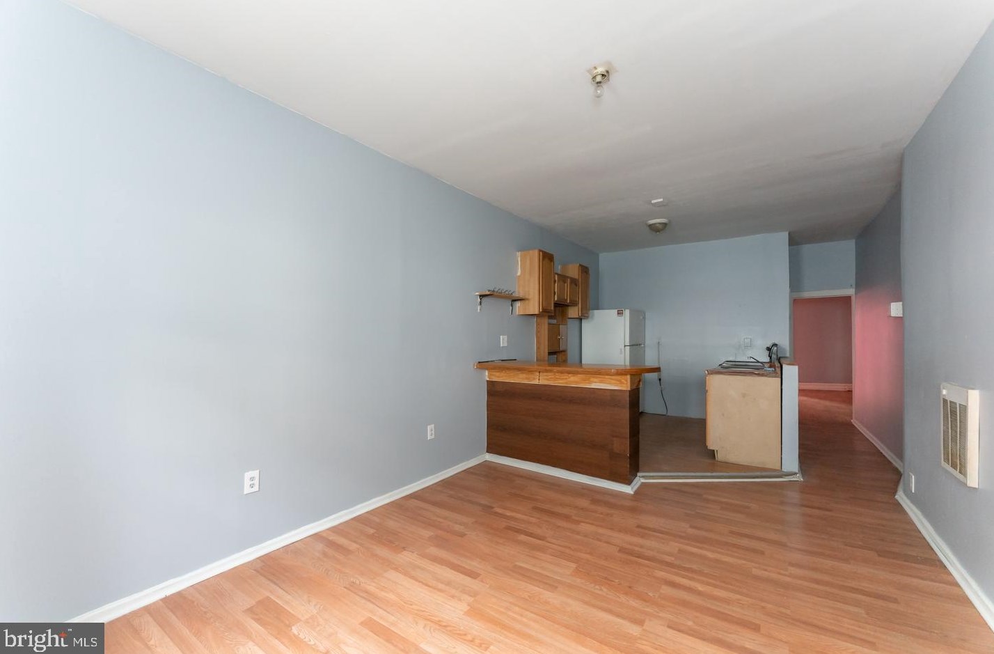 3339 Kensington Ave, Philadelphia, PA 19134-1439