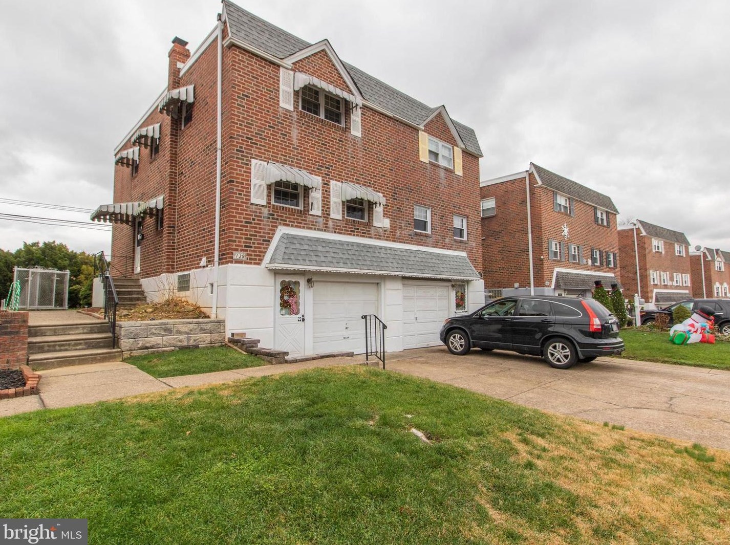 139 Ridgefield Rd, Philadelphia, PA 19154-4309