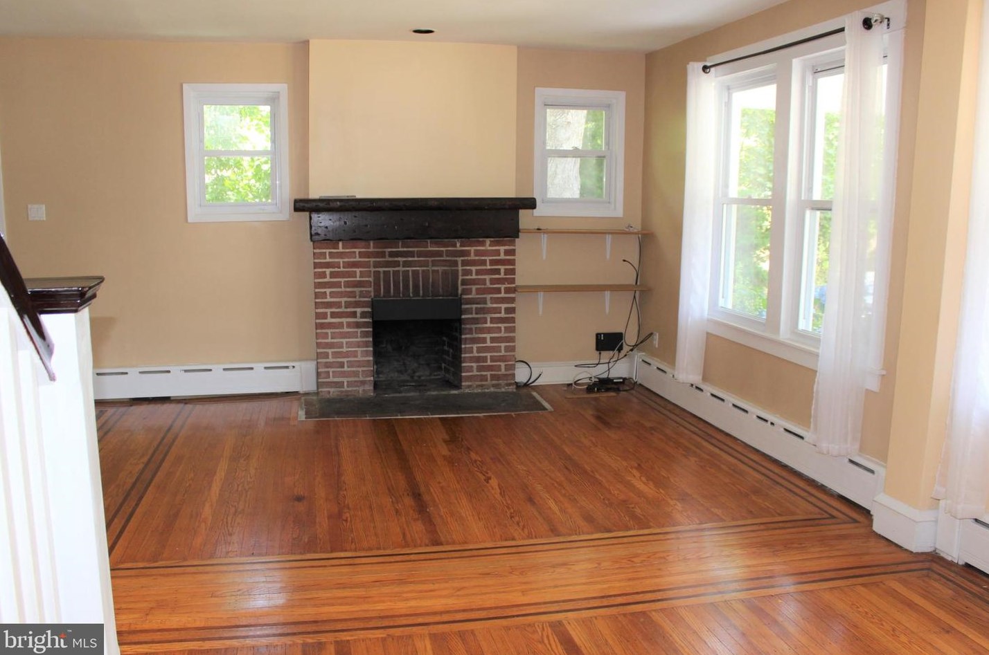 7508 Newland St, Philadelphia PA  19128-4133 exterior