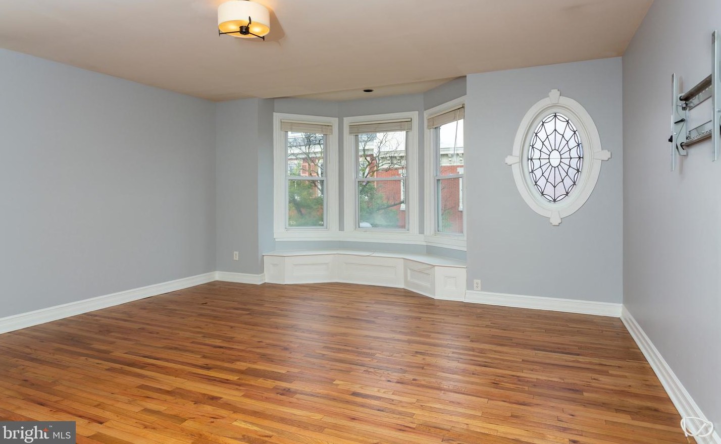 1728 Mt Vernon St #4, Philadelphia, PA 19130