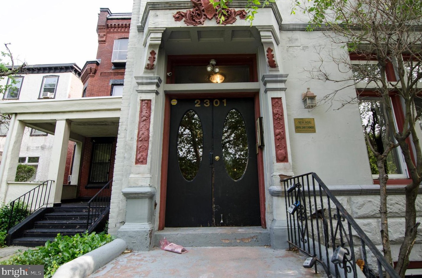 2301 Green St, Philadelphia, PA 19130-3143