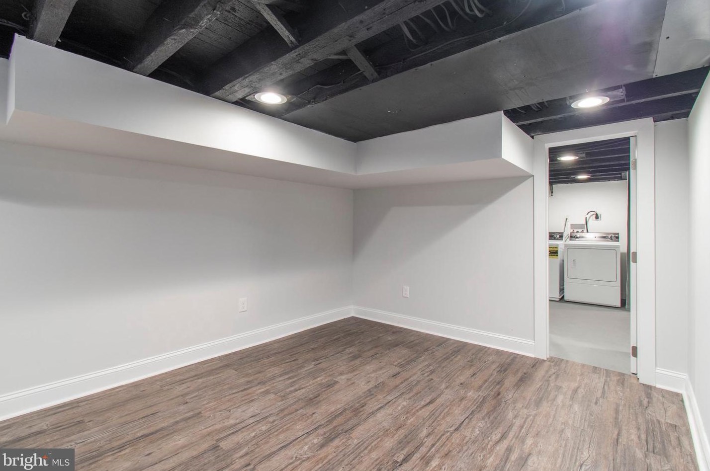 431 Mifflin St, Philadelphia PA  19148-1822 exterior