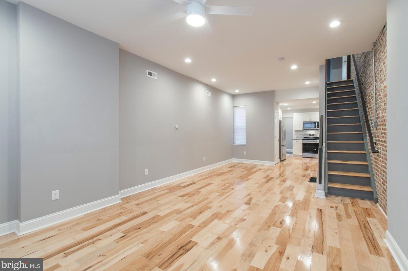 431 Mifflin St, Philadelphia PA  19148-1822 exterior