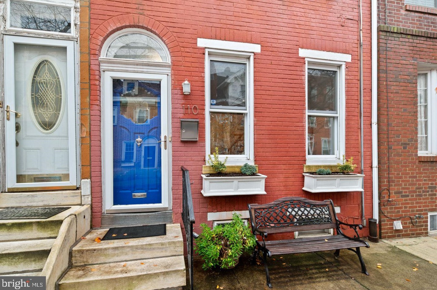 110 Wharton St, Philadelphia, PA 19147-5425