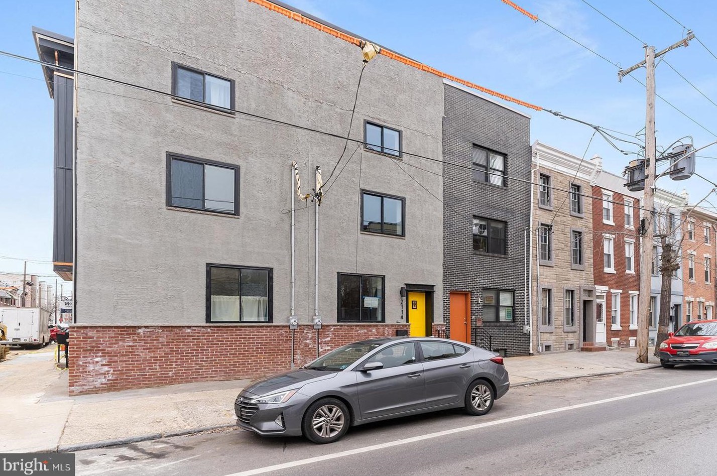 2114 Dauphin St, Philadelphia, PA 19125-2006