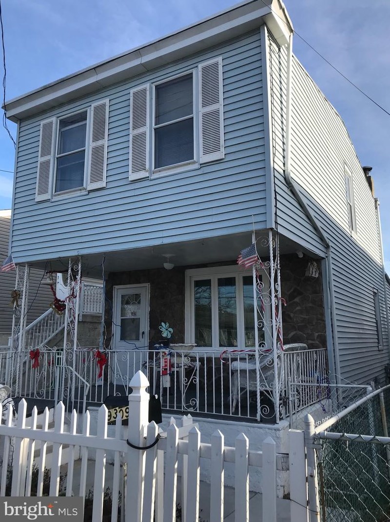 9309 State Rd, Philadelphia, PA 19114-4014