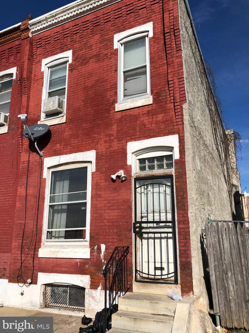 1307 Silver St, Philadelphia PA  19132-2718 exterior