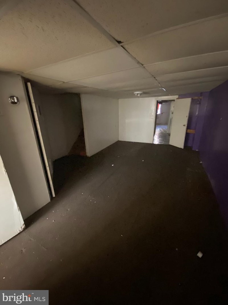 4125 L St, Philadelphia PA 19124-5347 exterior