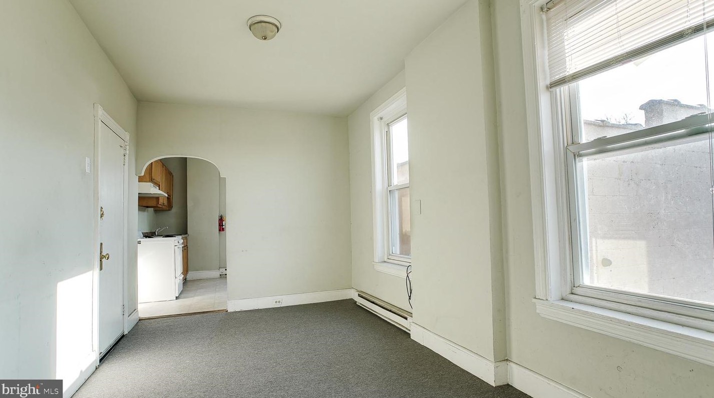 263 62nd St, Philadelphia, PA 19139-1145