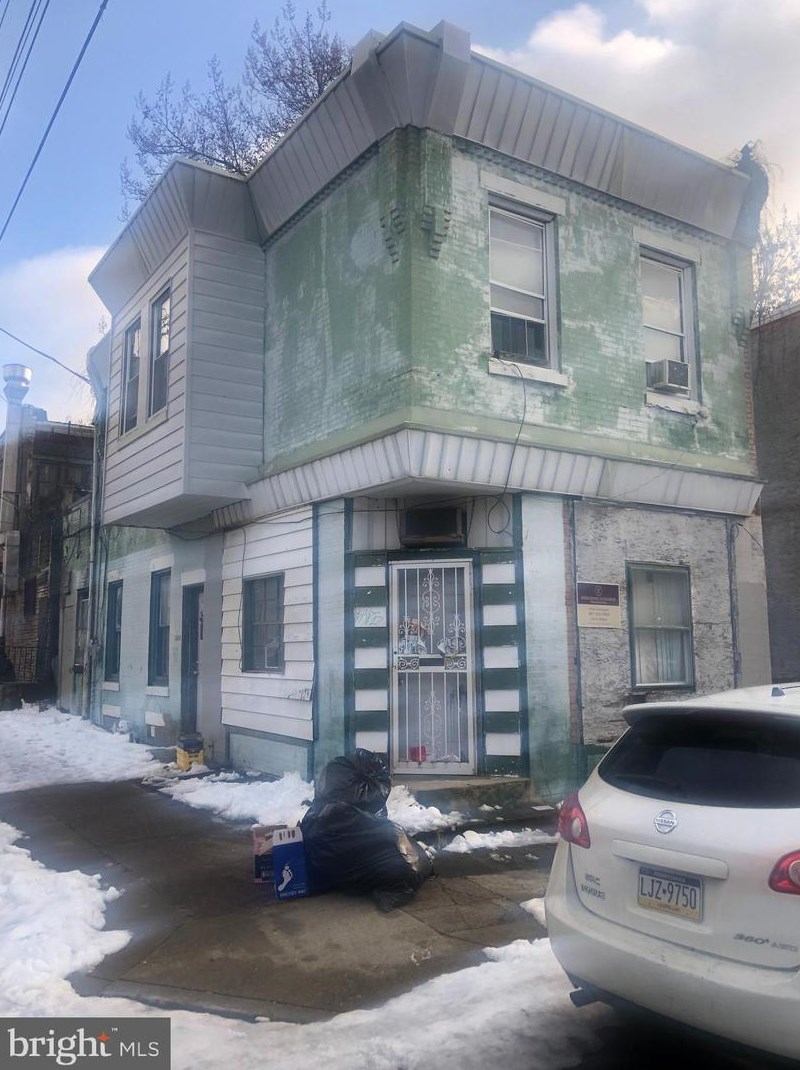2969 Bonsall St, Philadelphia, PA 19132-2008