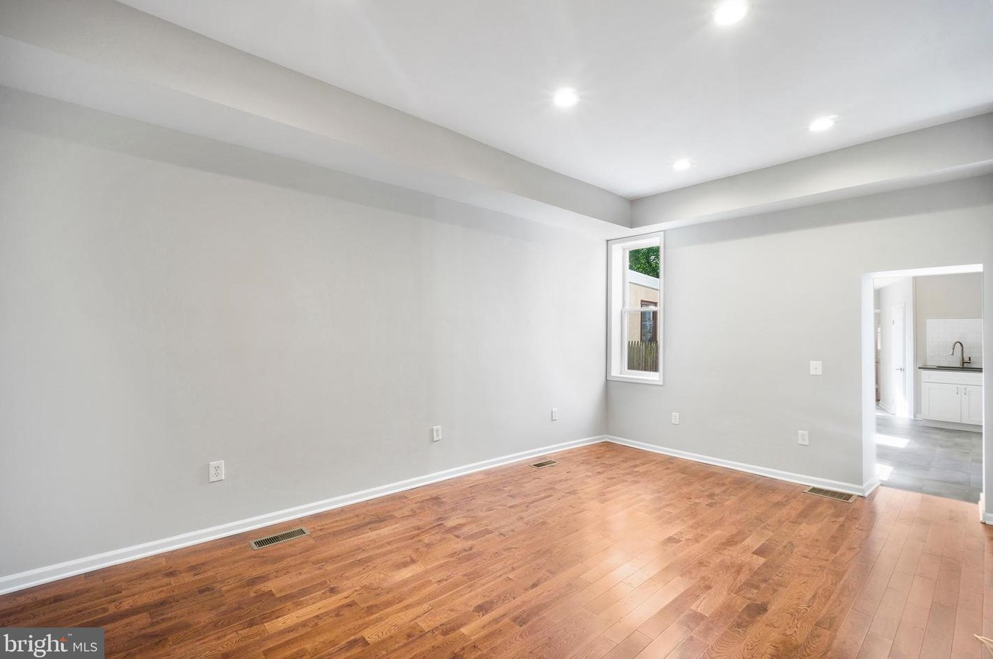 1762 Frankford Ave #1, Philadelphia, PA 19125