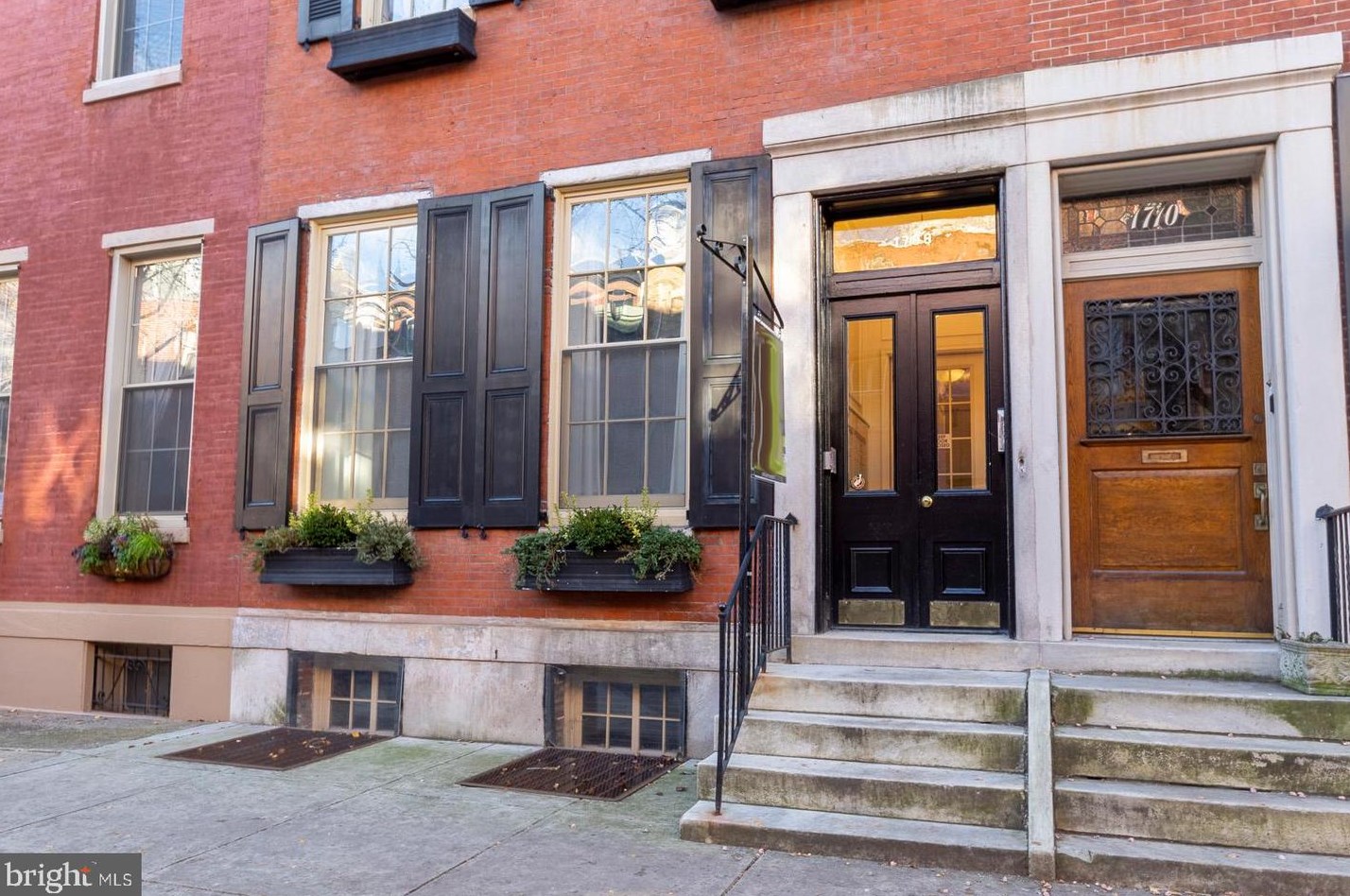 1708 Pine St, Philadelphia PA  19103-6767 exterior
