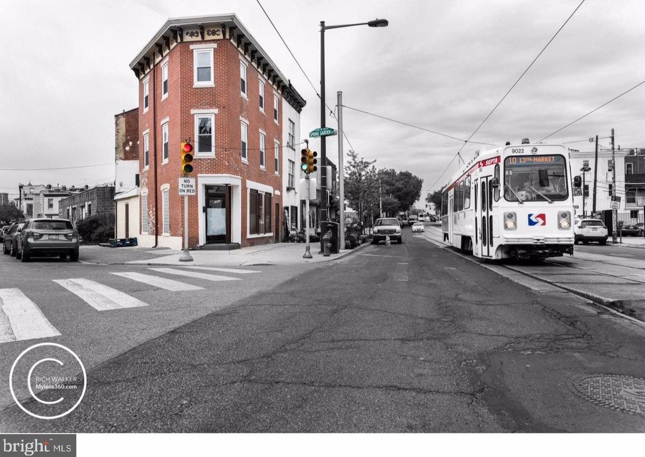 3902 Lancaster Ave #2, Philadelphia, PA 19104
