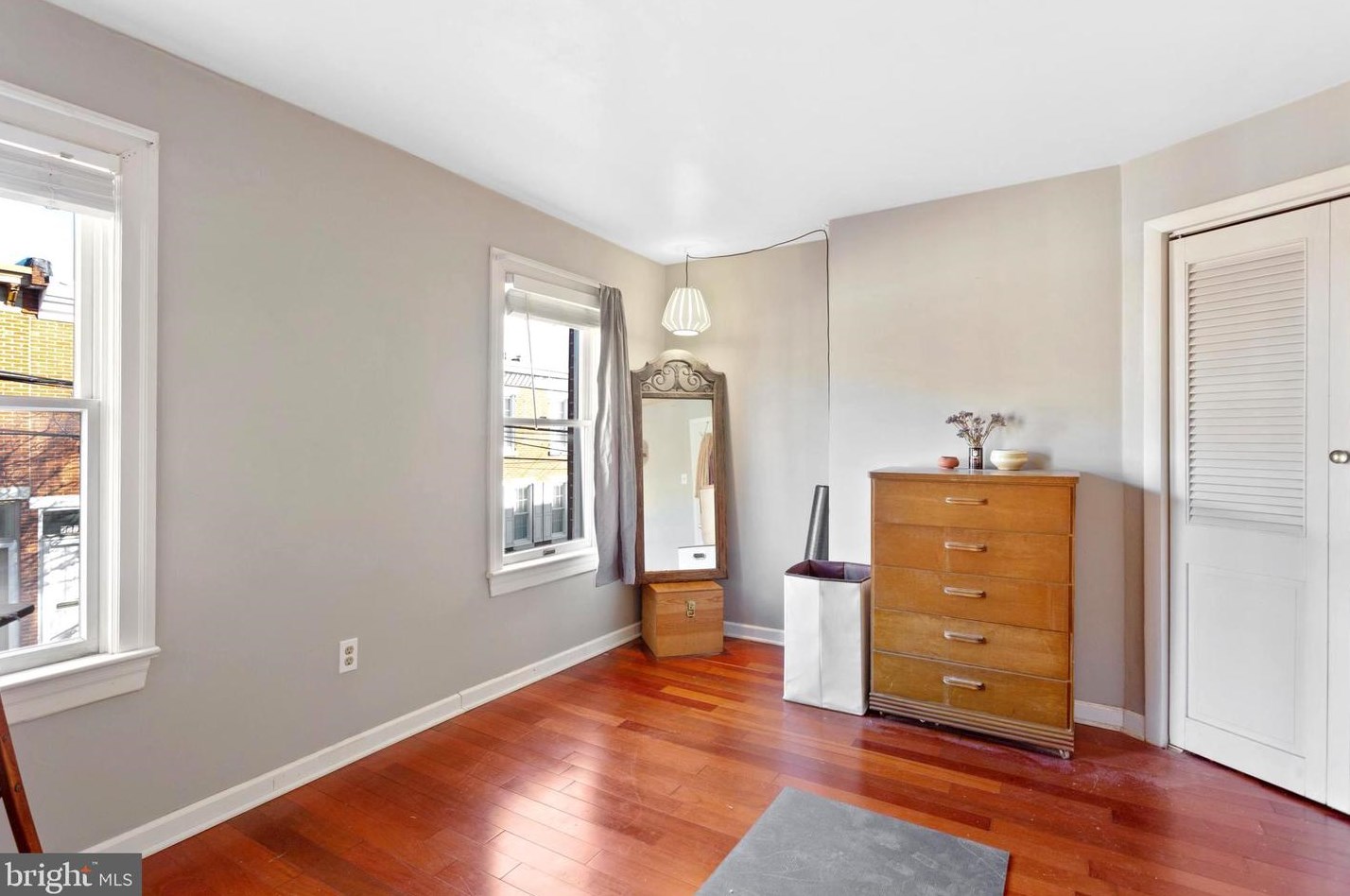 130 Fernon St, Philadelphia PA 19148-1217 exterior