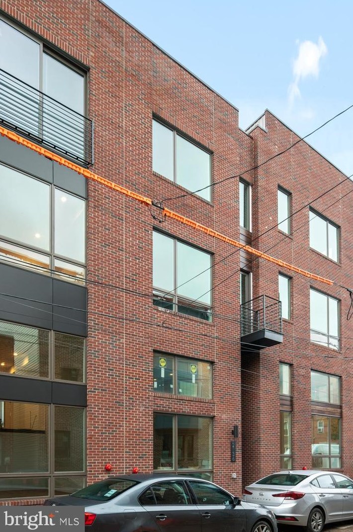 2110 Kimball St, Philadelphia PA  19146-0025 exterior
