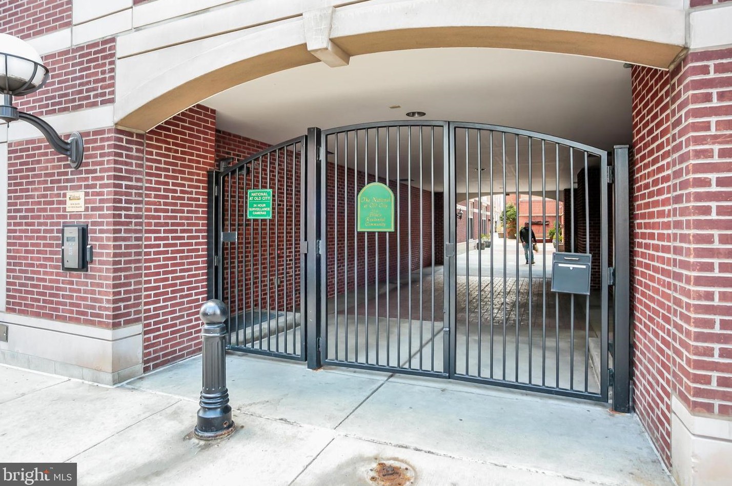 130 N 2nd St #4c5, Philadelphia, PA 19106