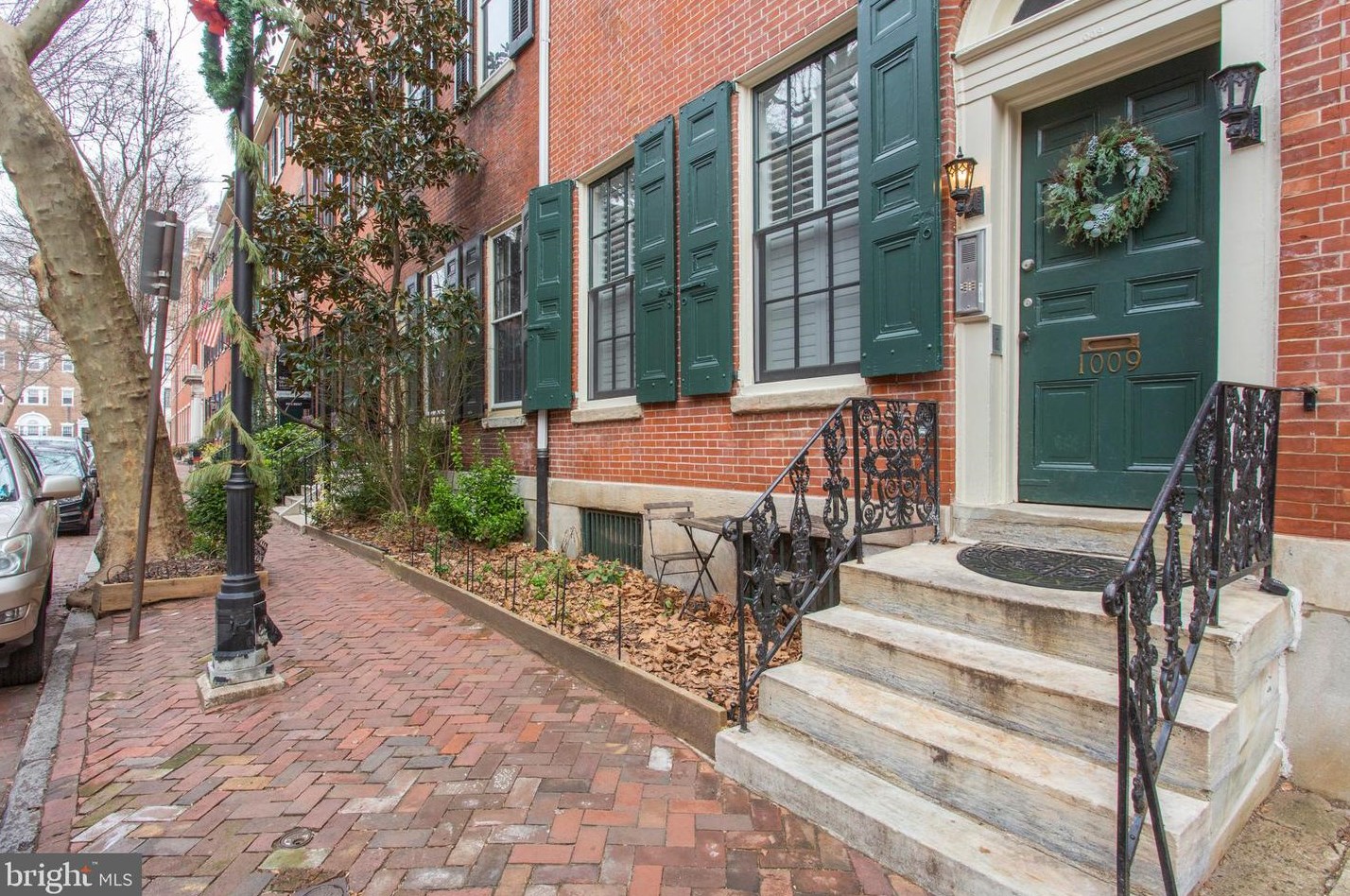 1009 Clinton St #3, Philadelphia, PA 19107