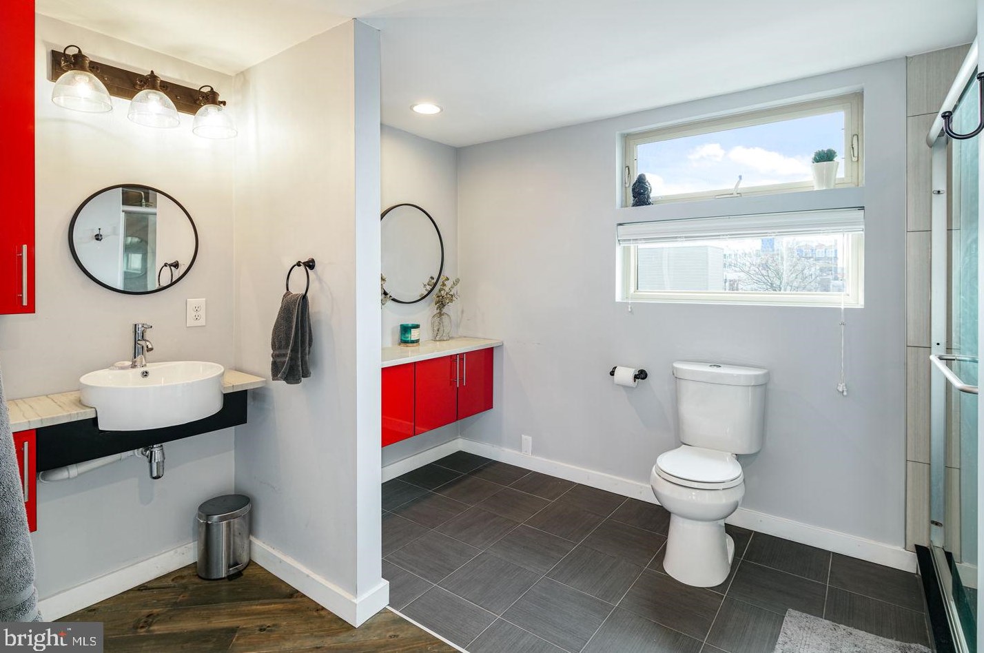 2109 Abigail St, Philadelphia PA 19125-1943 exterior