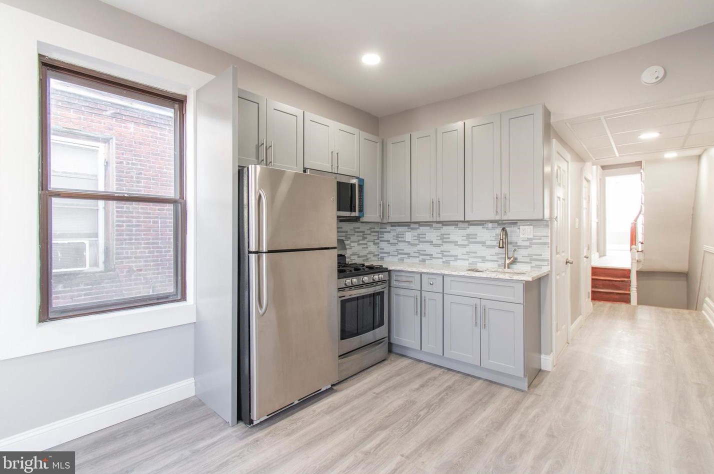 2049 Oxford St, Philadelphia PA  19121-4001 exterior