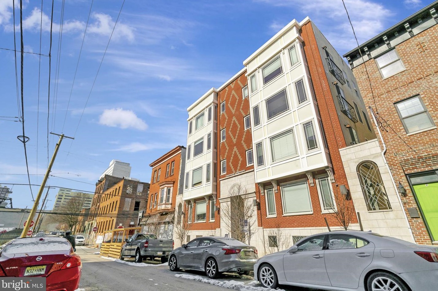 1241 Buttonwood St, Philadelphia, PA 19123-3600