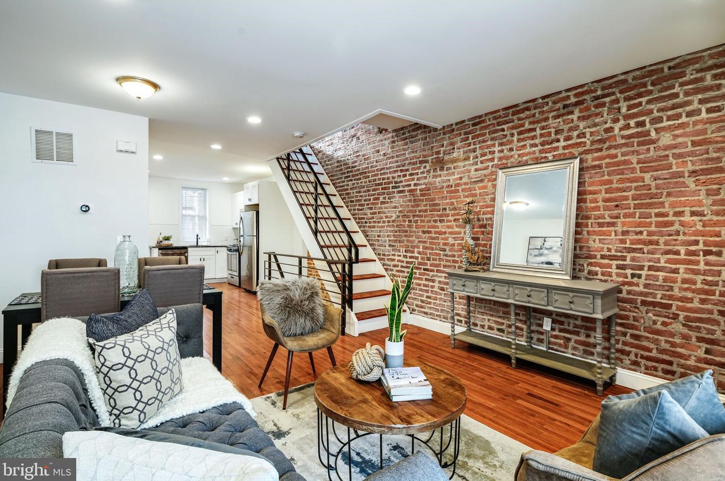 1540 Myrtlewood St, Philadelphia, PA 19121-3634