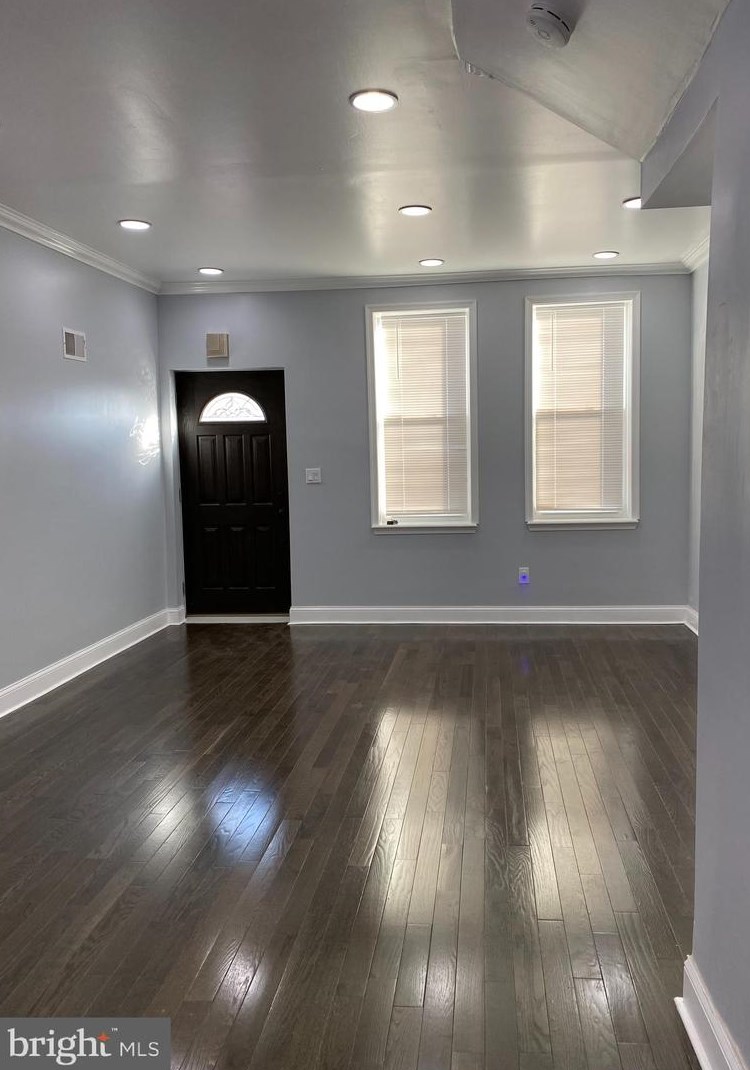 117 E Lehigh Ave, Philadelphia, PA 19133
